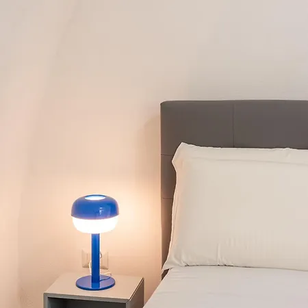 Three Brother's Augusteo Lägenhet Neapel