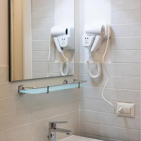 Lägenhet Three Brother's Augusteo *