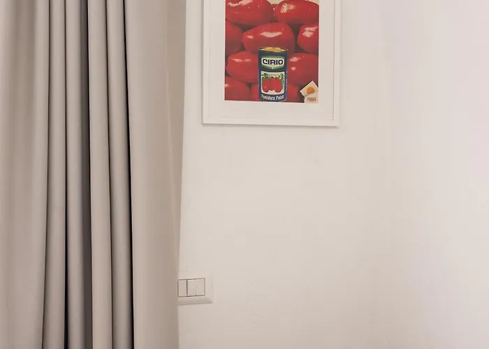 Three Brother's Augusteo Lejlighed