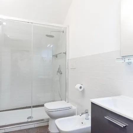 Three Brother's Augusteo * Napels